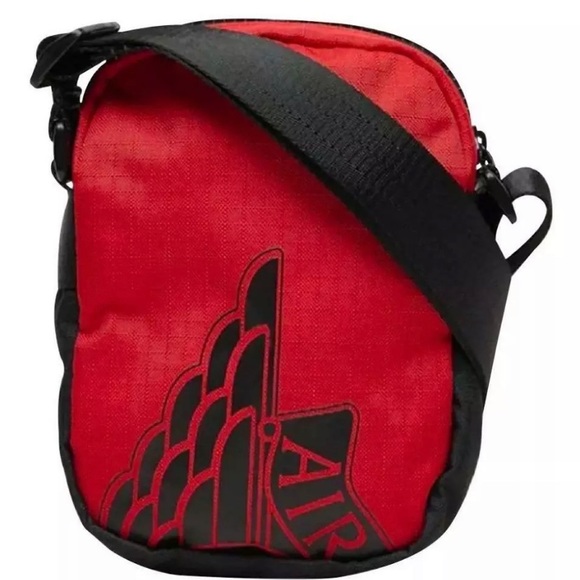 Nike Air Jordan Wings Men's Festival Shoulder Bag - Picture 2 of 4